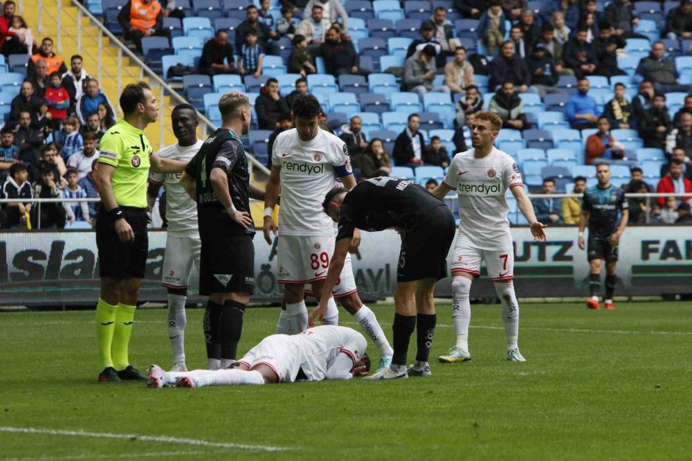Adana Demirspor, Antalya'yı 2 golle kazandı