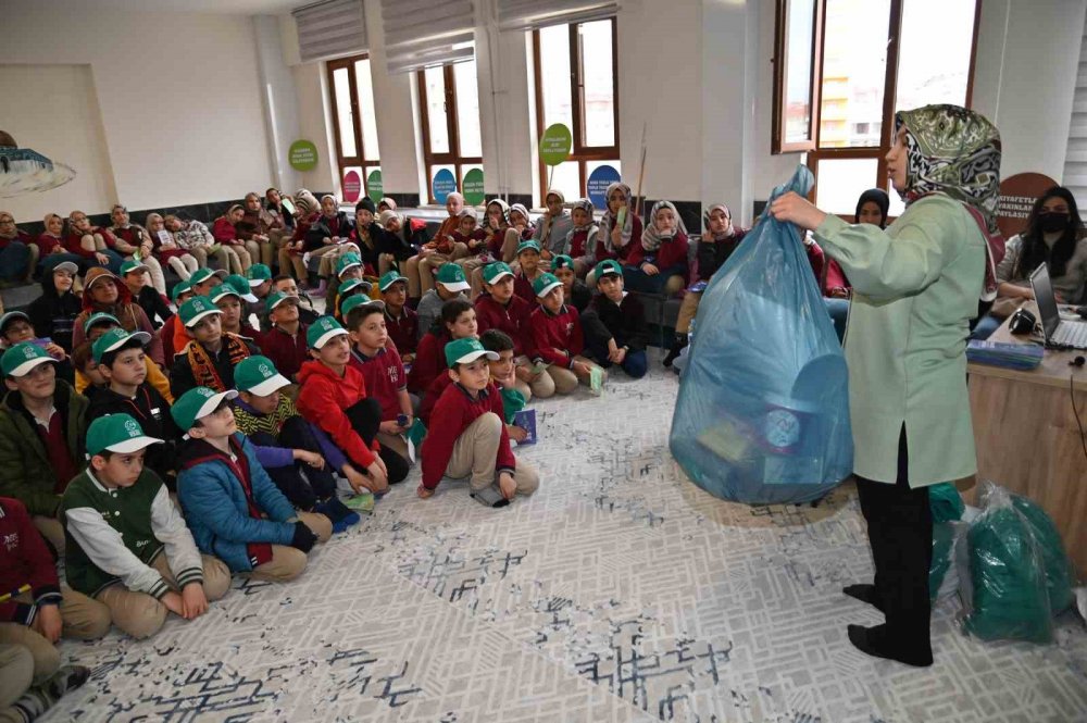 Selçuklu’da “sıfır atık” bilinci eğitimlerle artırılıyor