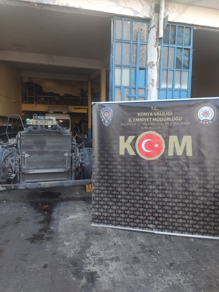 Yurt dışından getirilen hurdalık TIR'ları Konya'da parçalayıp, satmaya çalışmışlar