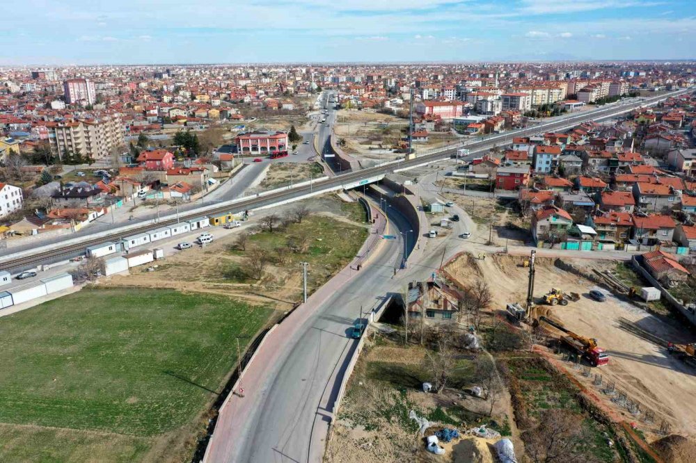 Konya'da trafiği rahatlatacak üç cadde ve altgeçit bu yıl hizmete girecek