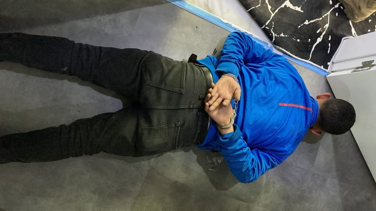 Ceyhan'da 'Dündarlar' suç örgütüne operasyon: 8 tutuklama