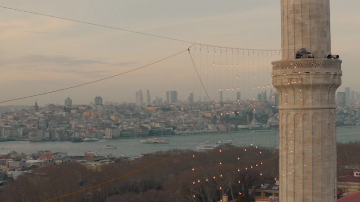 Ayasofya Camii'nde Ramazan mahyası!
