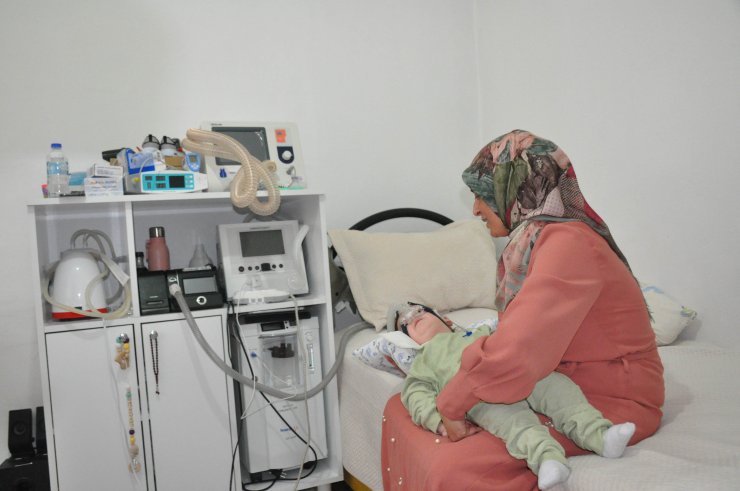 35 milyon lira toplandı; SMA'lı Yunus bebek artık koşabilecek