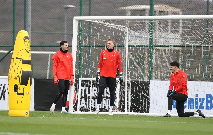 A Milli Takım Ermenistan maçı hazırlıklarına devam etti