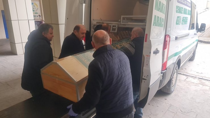 'Çocuklarımı cennete gönderdim' demişti! 2 kardeşin cenazesini yakınları teslim aldı