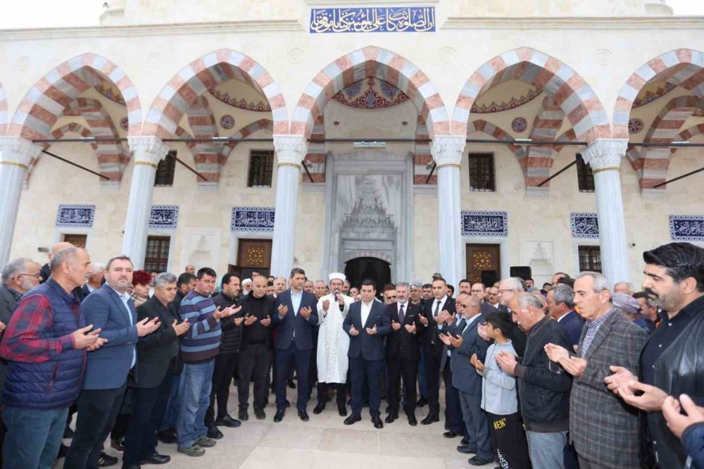 Bu özelliğe sahip Türkiye'nin üçüncü camisi olan Konyalılar Camii açıldı