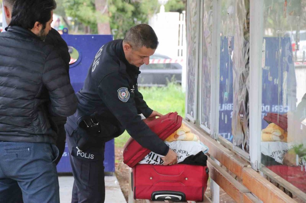 Nijeryalı vatandaşın unuttuğu valiz polisi alarma geçirdi