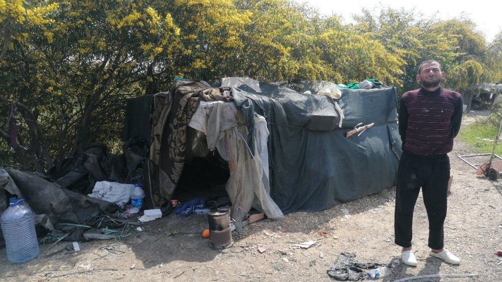 Hurdacı kaldığı barakada yaralı bulundu