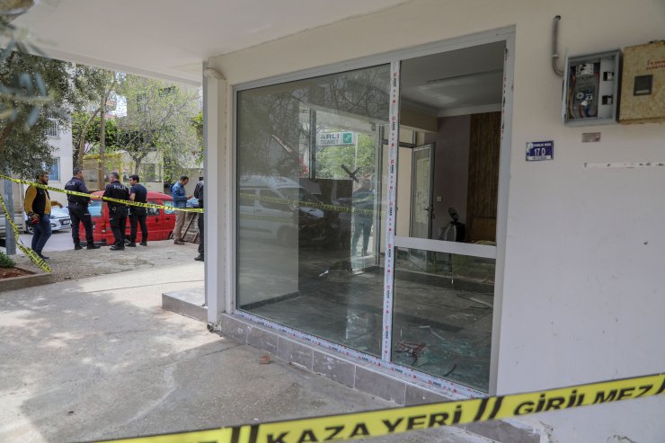 Ziyaret için geldiği babasını ölü buldu