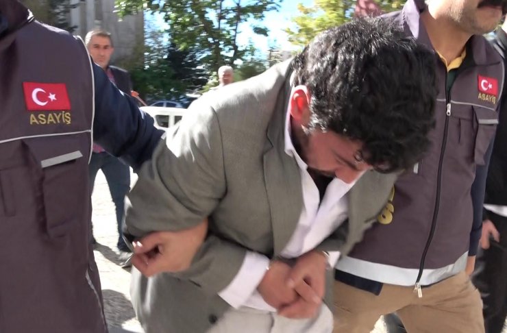 Katil zanlısını olay yerinde düşürdüğü 'ödeme emri' ele verdi