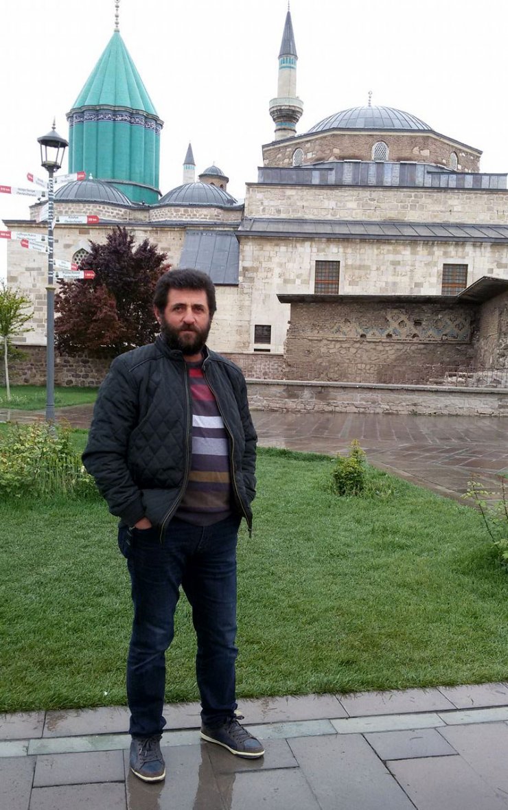 Temizlediği beton mikserinden düşerek öldü