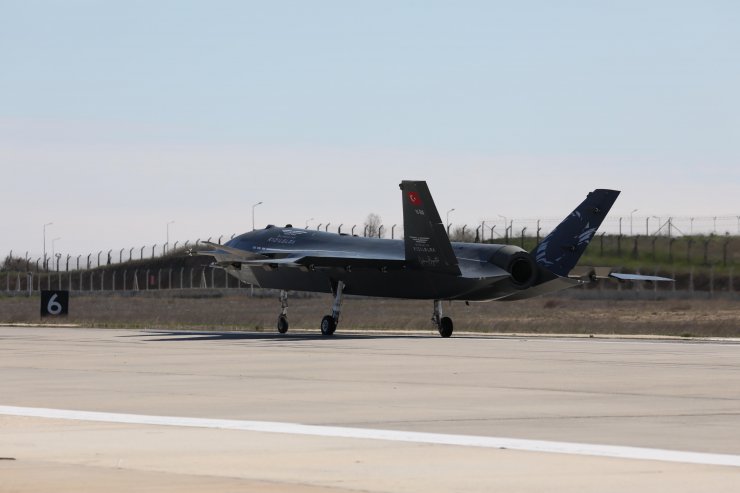 Bayraktar KIZILELMA testi başarıyla tamamladı