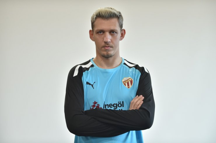 Futbolda şok gelişme! 2 eski kalecisi şikeden tutuklandı