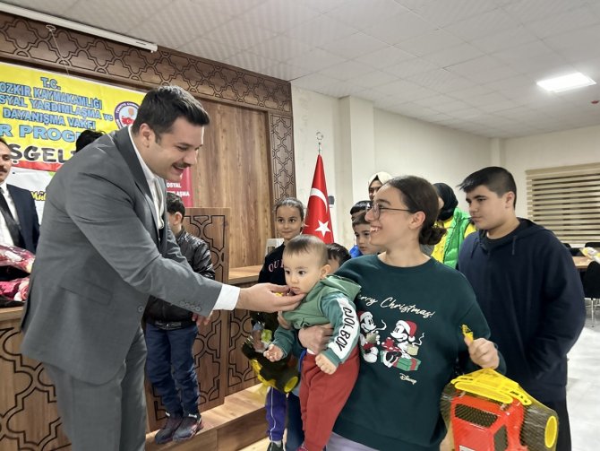 Konya Bozkır'da misafir edilen depremzedeler iftarda buluştu