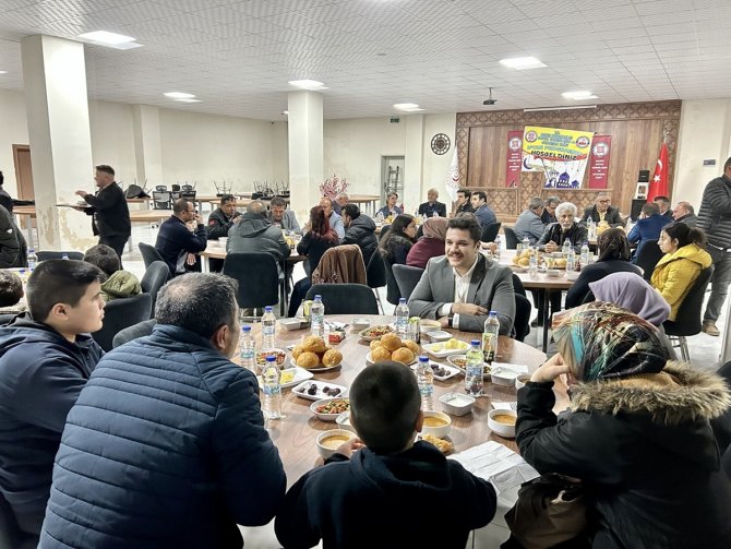 Konya Bozkır'da misafir edilen depremzedeler iftarda buluştu