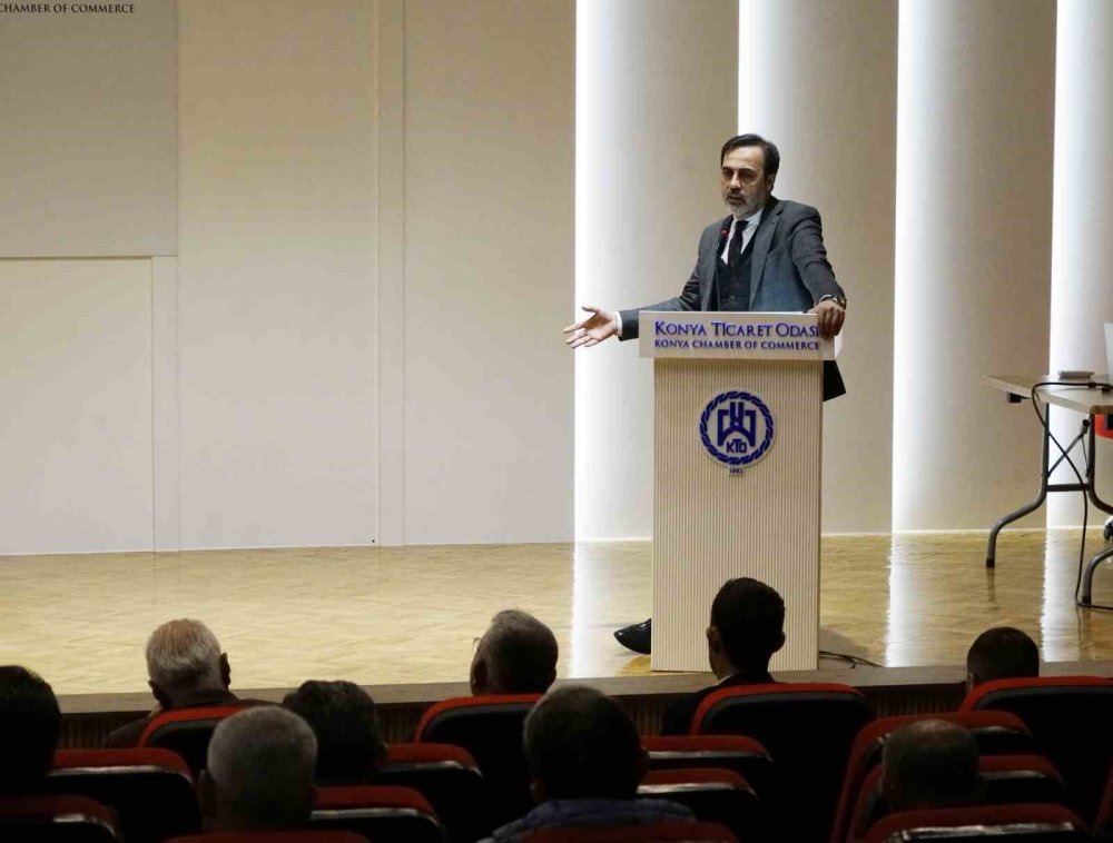 Selçuk Öztürk: Deprem bölgesi firmalarına öncelik vermeliyiz