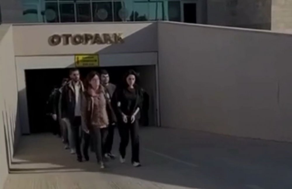 Konya dahil 8 ilde sosyal medya dolandırıcılarına eş zamanlı operasyon