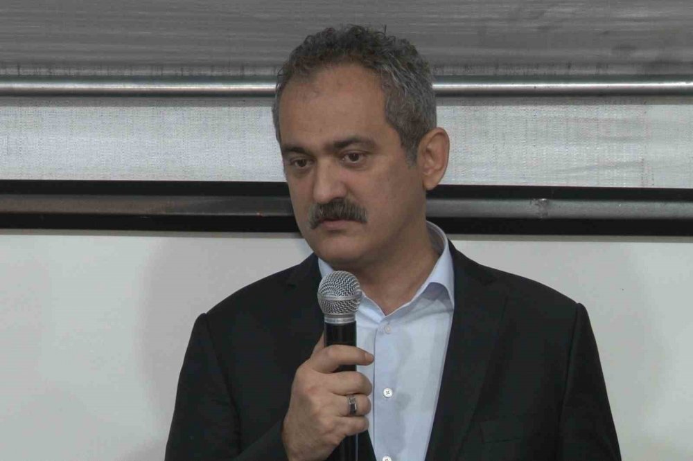 Milli Eğitim Bakanı Özer: "Biz normalleşmeden Türkiye normalleşebilir mi?"