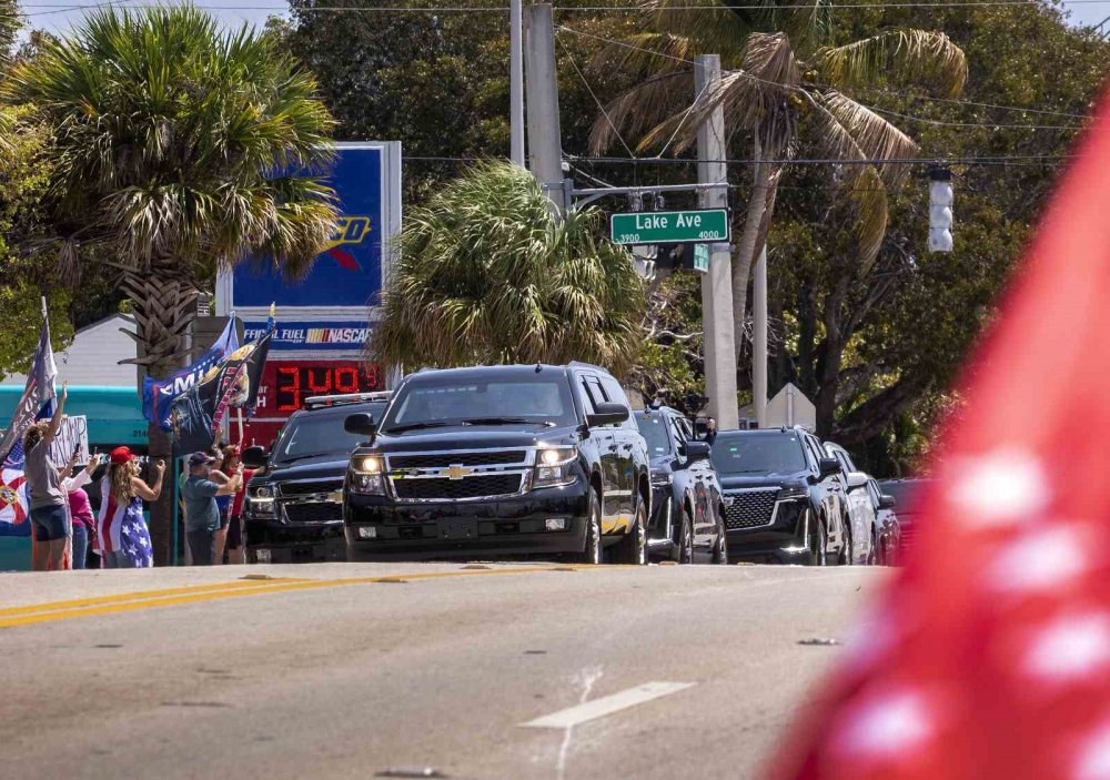 Trump, yarın hakim karşısına çıkmak üzere New York’a hareket etti