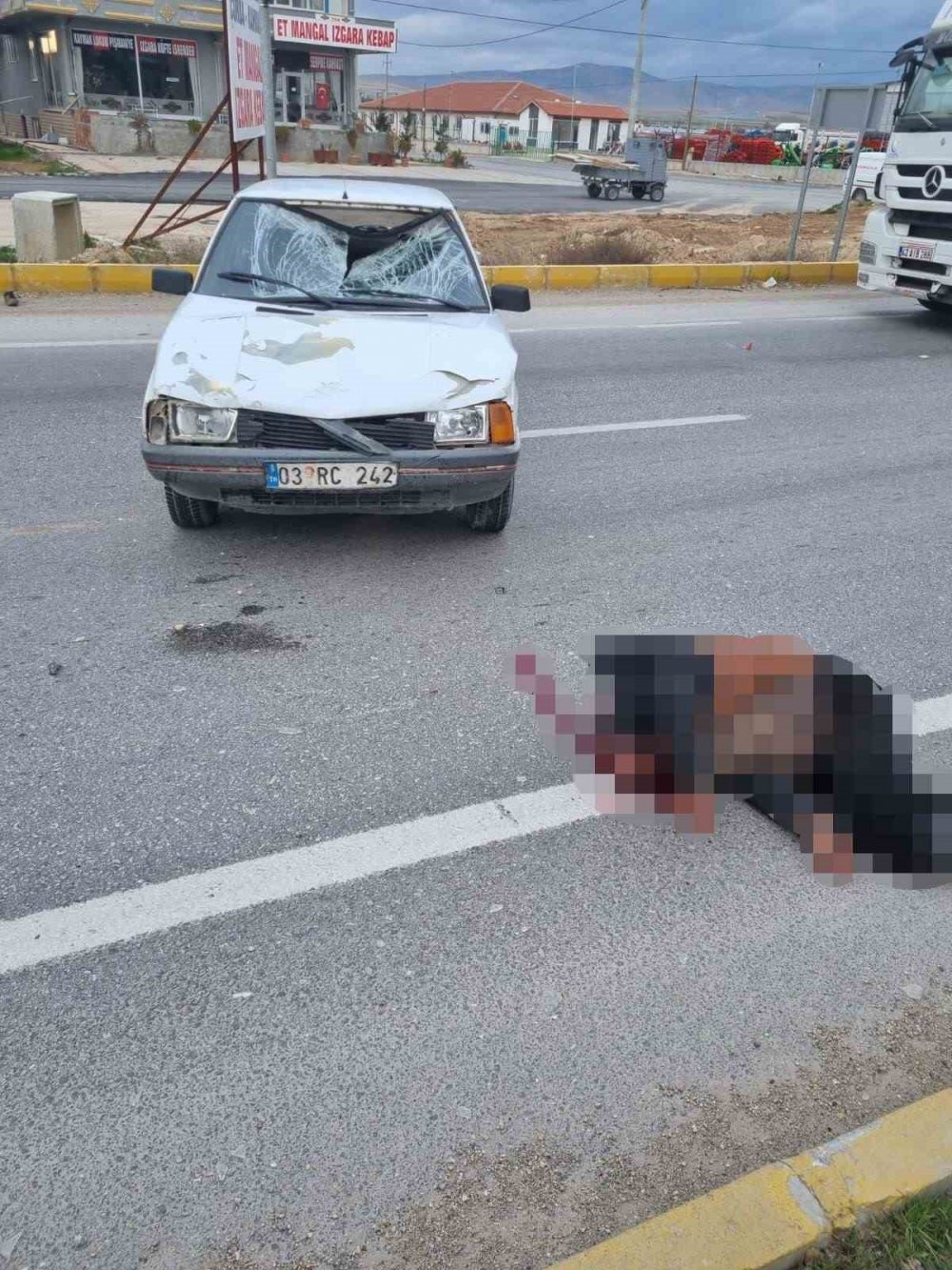 Babanın öldüğü kazasında oğlu da hayata tutunamadı