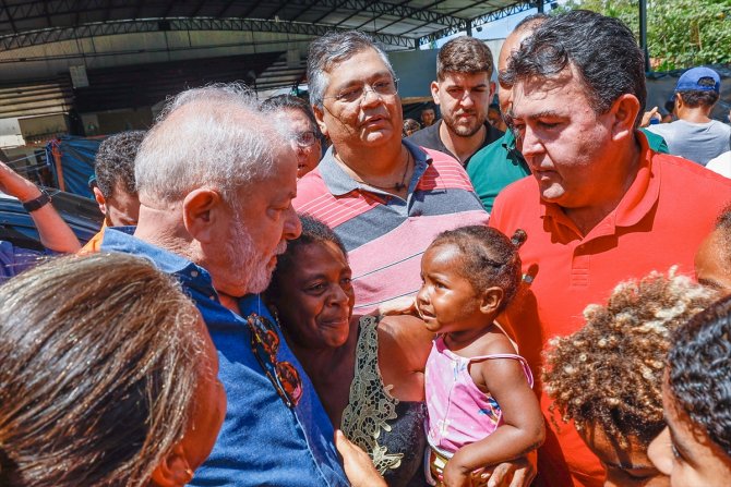 Şiddetli yağışlar sele neden oldu! 6 kişi öldü