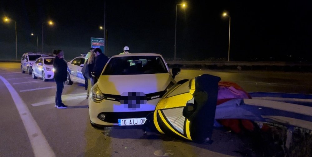 Kontrolden çıkan araç takla attı