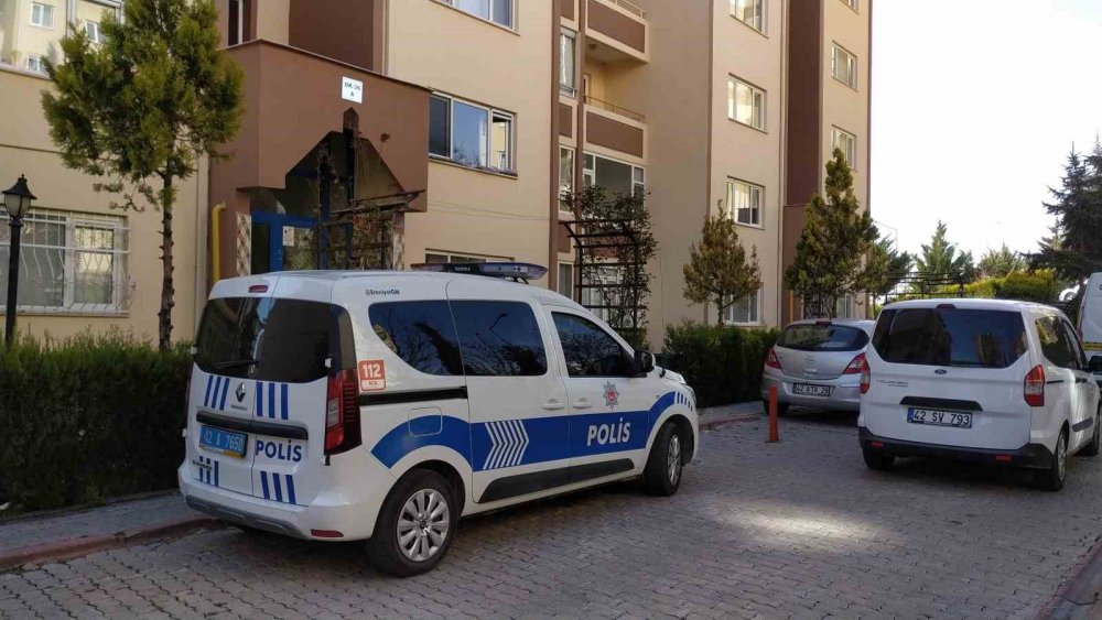 Konya'da cinnet getiren polis, eşini ve çocuklarını silahla vurdu!