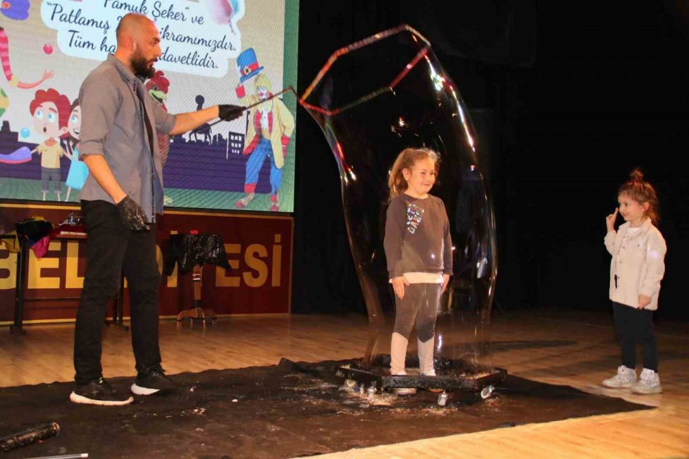 Son Ramazan eğlencesinde çocuklar doyasıya eğlendi