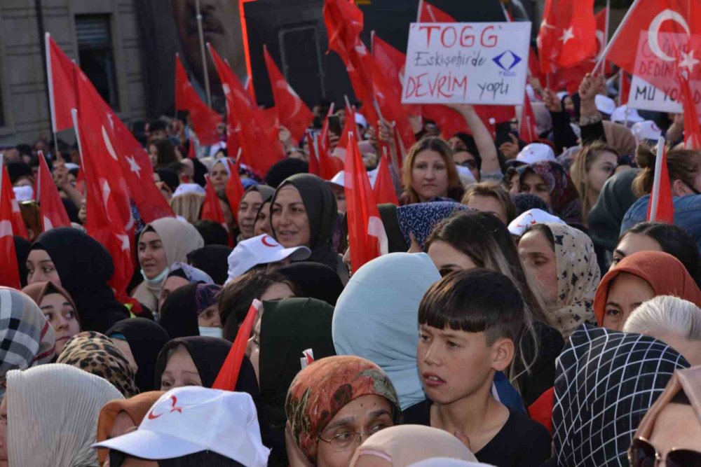 Cumhurbaşkanı Erdoğan Eskişehir’de 2 yeni müjde verdi