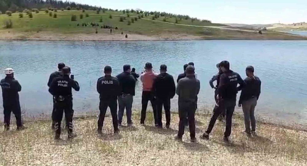 Bayram günü acı olay: Girdiği gölette boğuldu