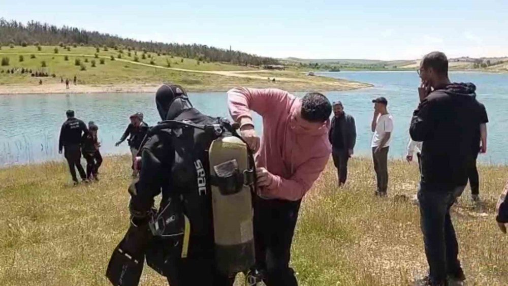 Bayram günü acı olay: Girdiği gölette boğuldu