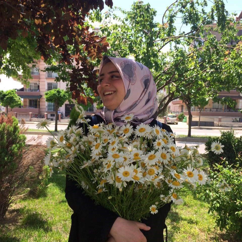 Otomobil şarampole yuvarlandı: 1 ölü, 3 yaralı