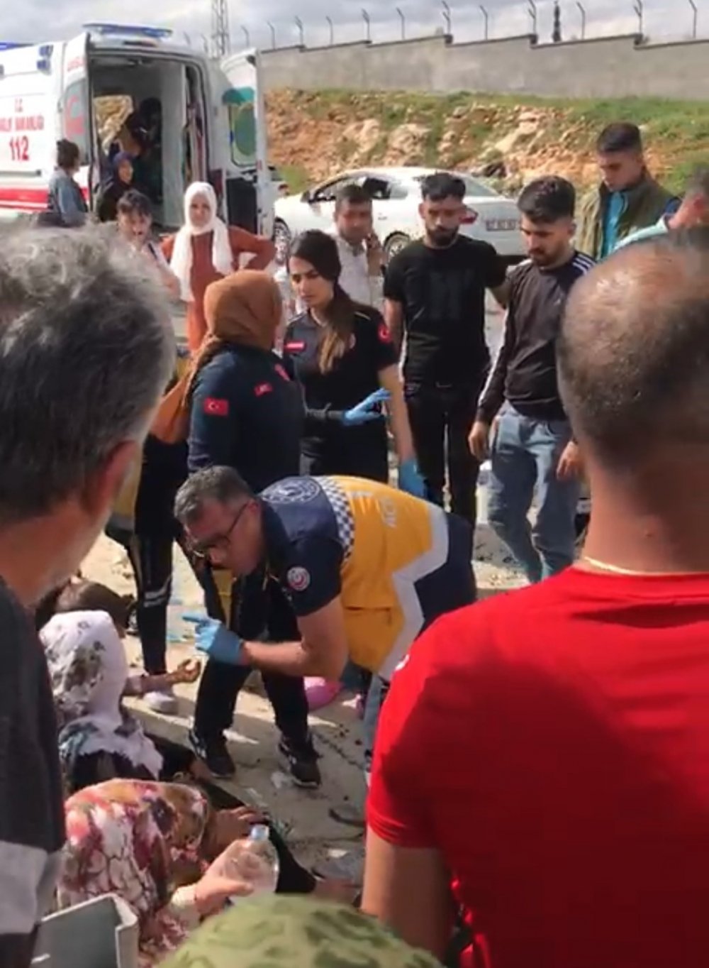 İki araç çarpıştı: 10 yaralı