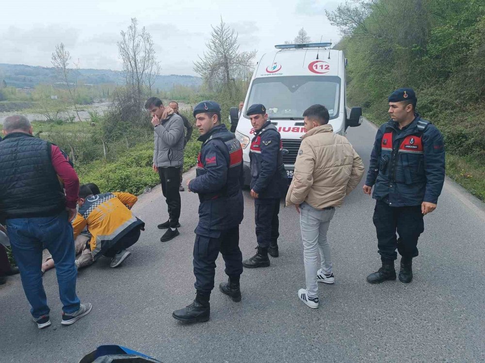 Otomobil ile patpat çarpıştı