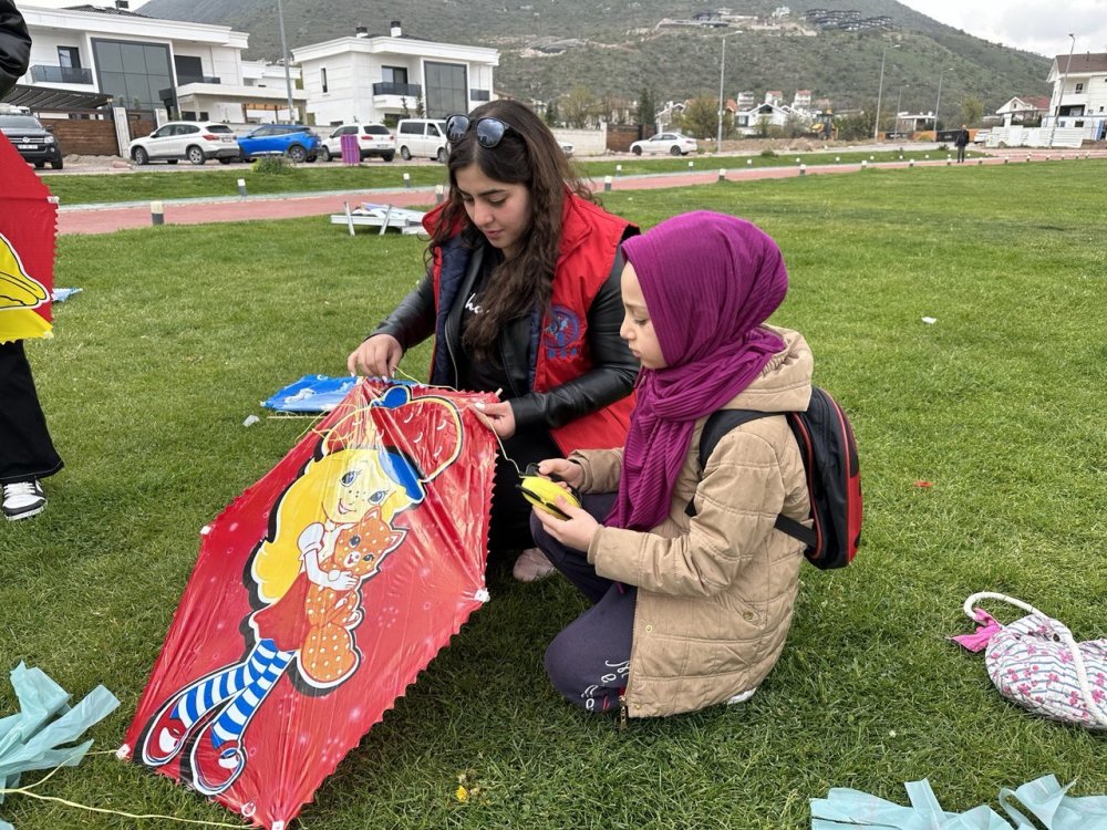 Gökyüzünü süslediler