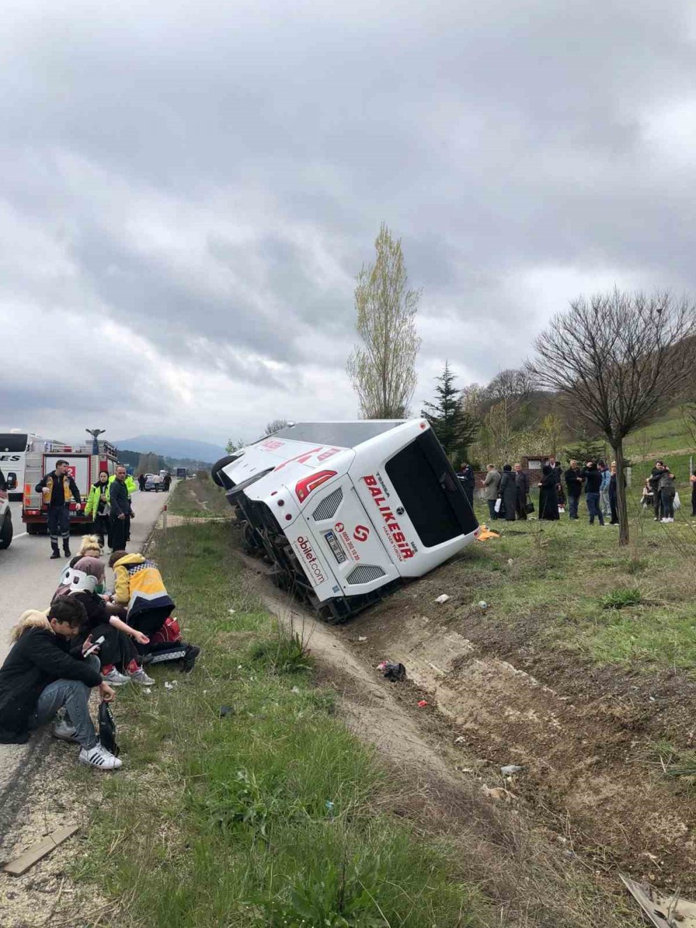 Bilecik’te otobüs kazası, 1’i ağır 12 yaralı