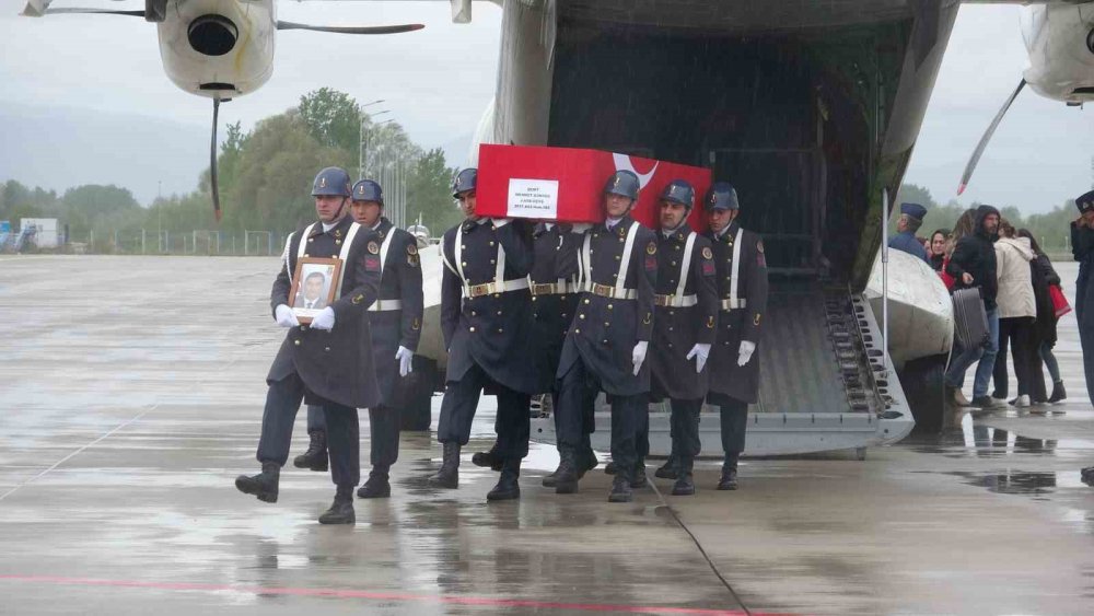 Nusaybin'de şehit düşen Astsubay Üstçavuş Mehmet Gündüz'ün naaşı memleketi Tokat’ta