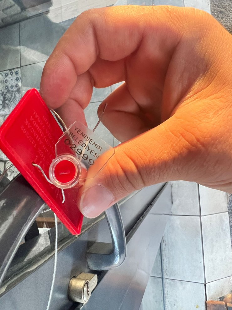 Cep telefonu ile kaydedip, sosyal medyadan paylaştılar, fırın mühürlendi