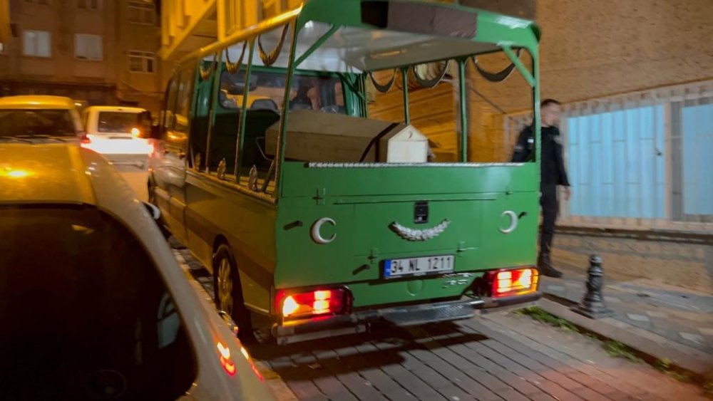 34 yaşındaki şahıs evinde ölü bulundu