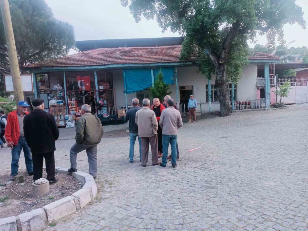 Kahvehanede silahlı saldırı: 1 ölü, 1 yaralı