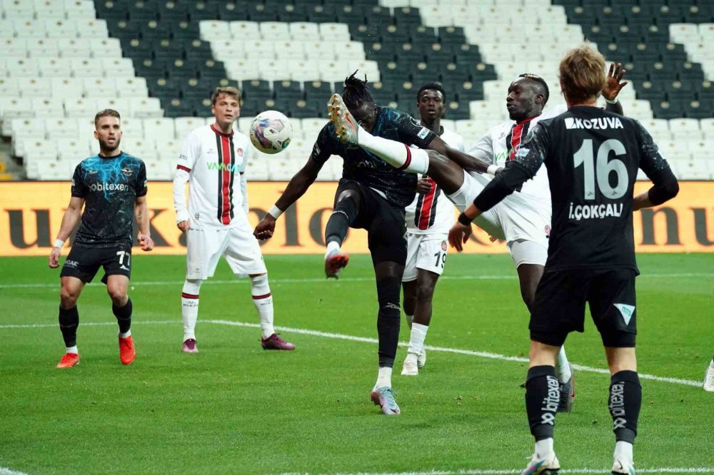 Spor Toto Süper Lig: Fatih Karagümrük: 2 - Adana Demirspor: 3 (Maç sonucu)