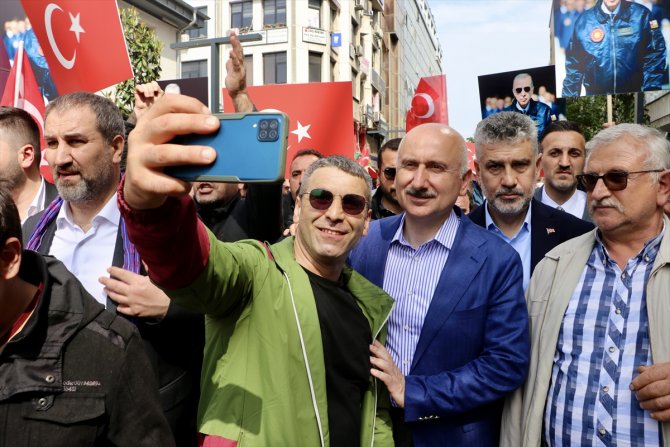 Cumhurbaşkanı Erdoğan'a destek yürüyüşü