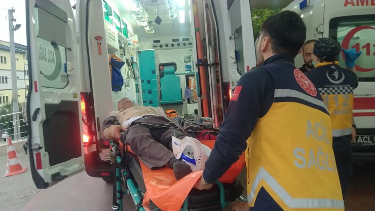 Emekli astsubay önce eşini sonra da kendini vurdu