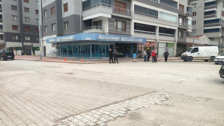 Konya'da restoran ortaklarına tüfekle ateş açıldı: 2 yaralı