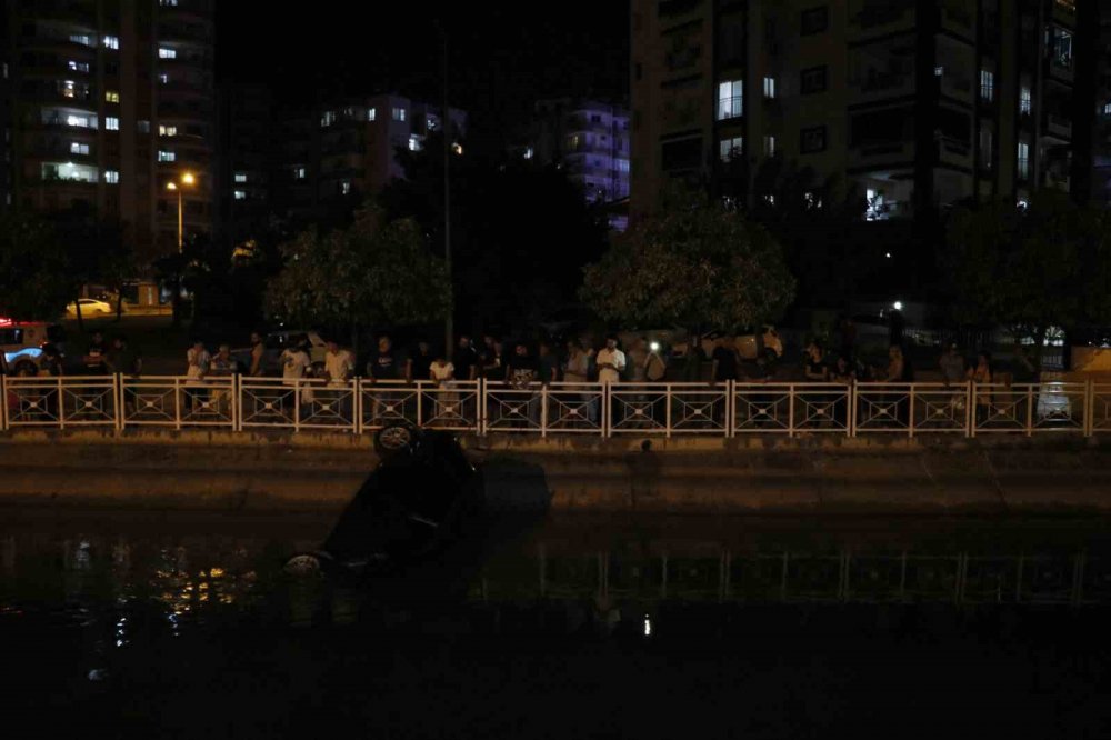 Otomobil sulama kanalına düştü: 1 ölü, 1 yaralı