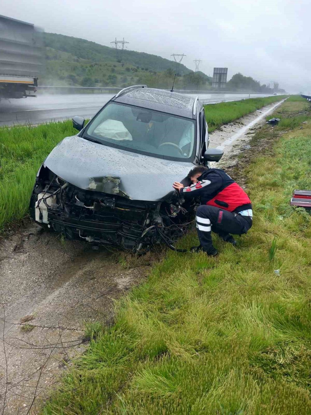 Bolu’da 4 kişilik aile ölümden döndü
