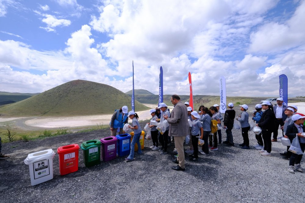 Kuruyan Meke Maar Gölü’nde öğrencilere farkındalık eğitimi