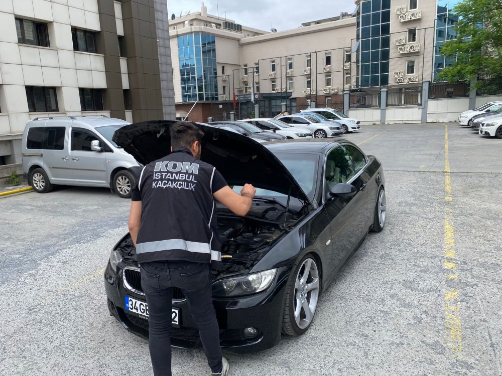 Konya merkezli 10 ilde 'oto kaçakçılığı' şebekesine 'Fren' operasyonu: 12 gözaltı