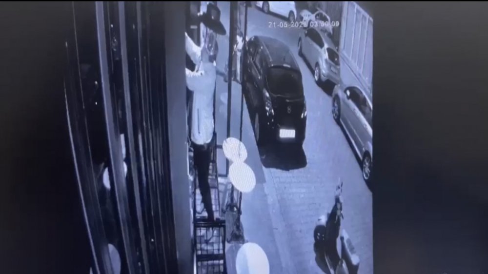 18 iş yerini soyan hırsız kamerada