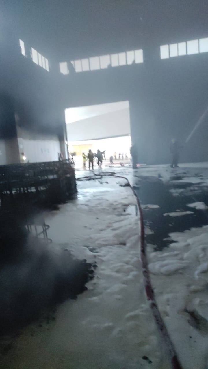 İzmir’de yağ fabrikasında korkutan yangın